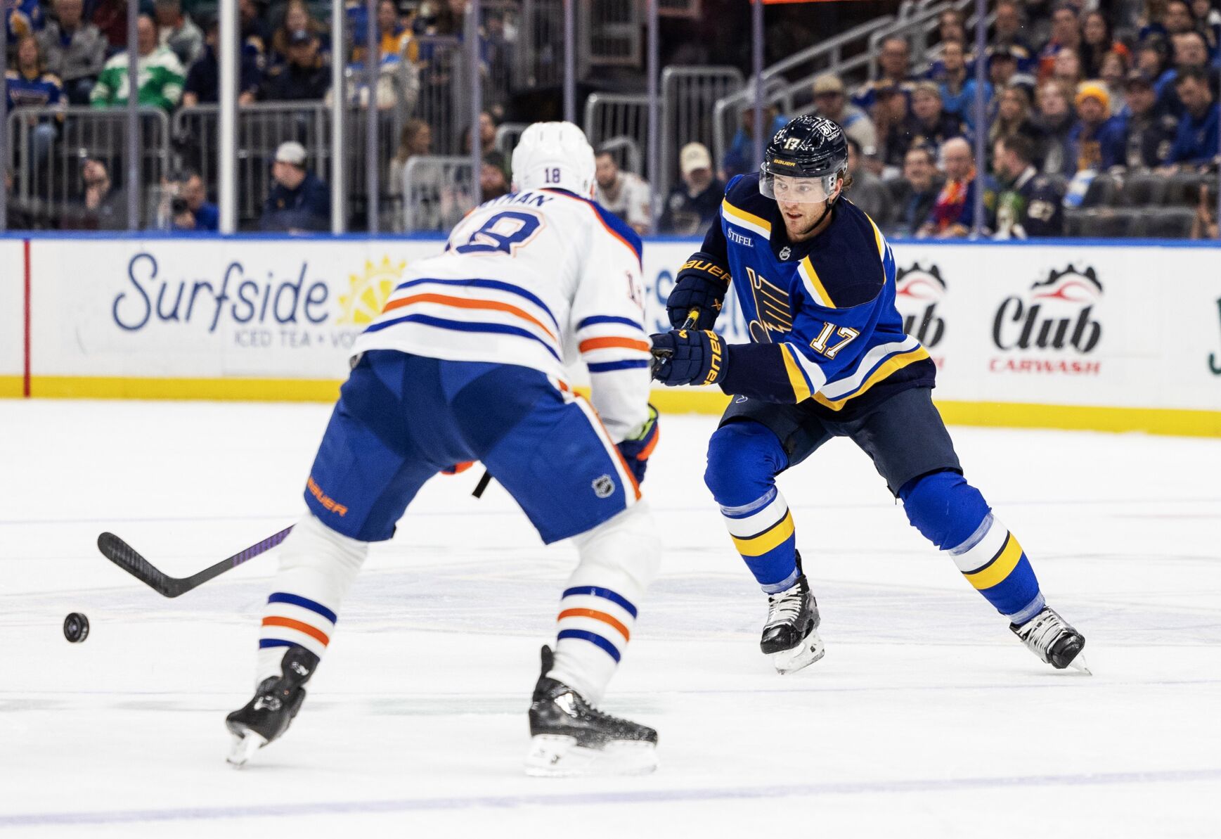Blues take on the Oilers